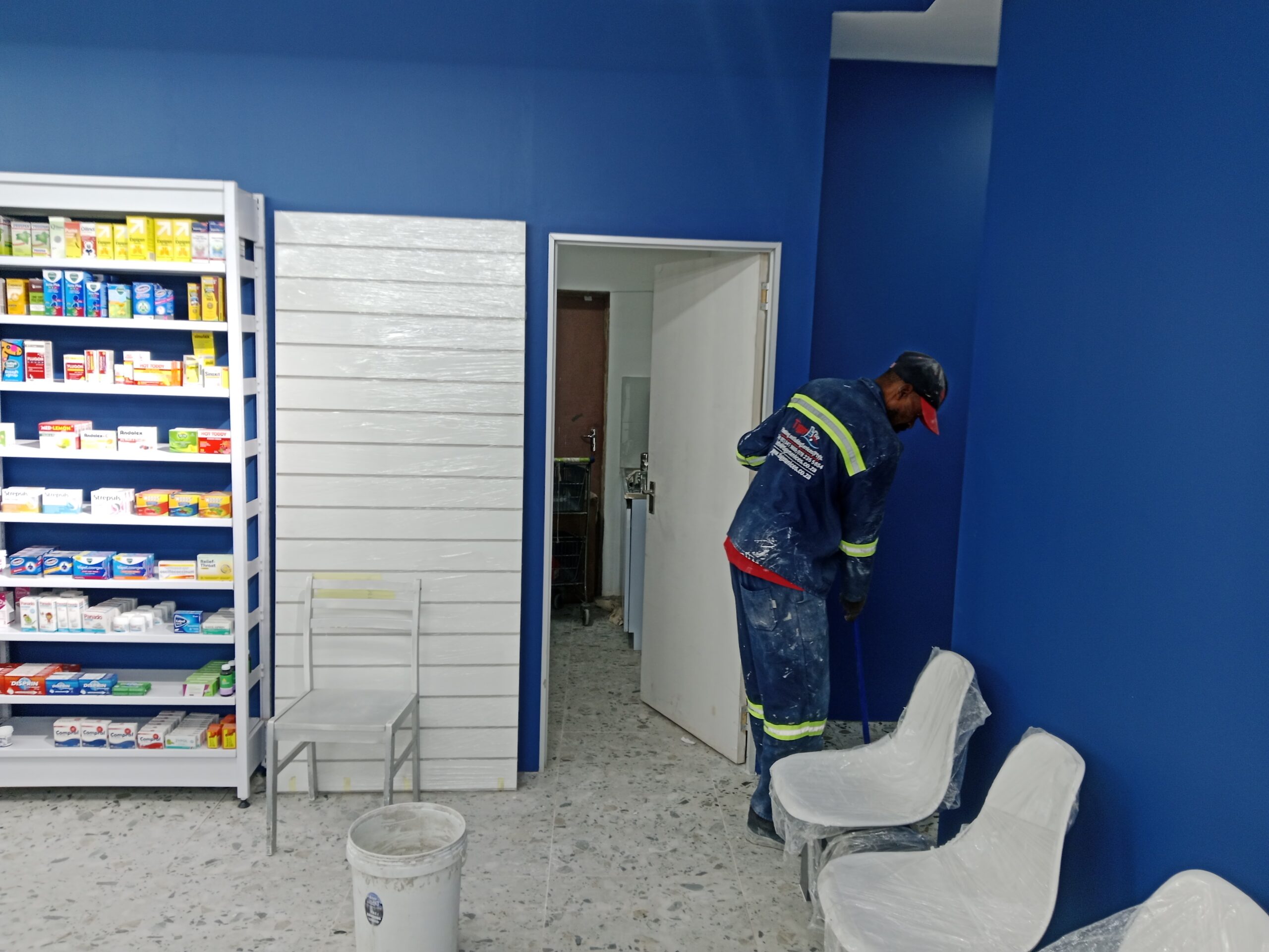 Rayton Pharmacy Gallery 24