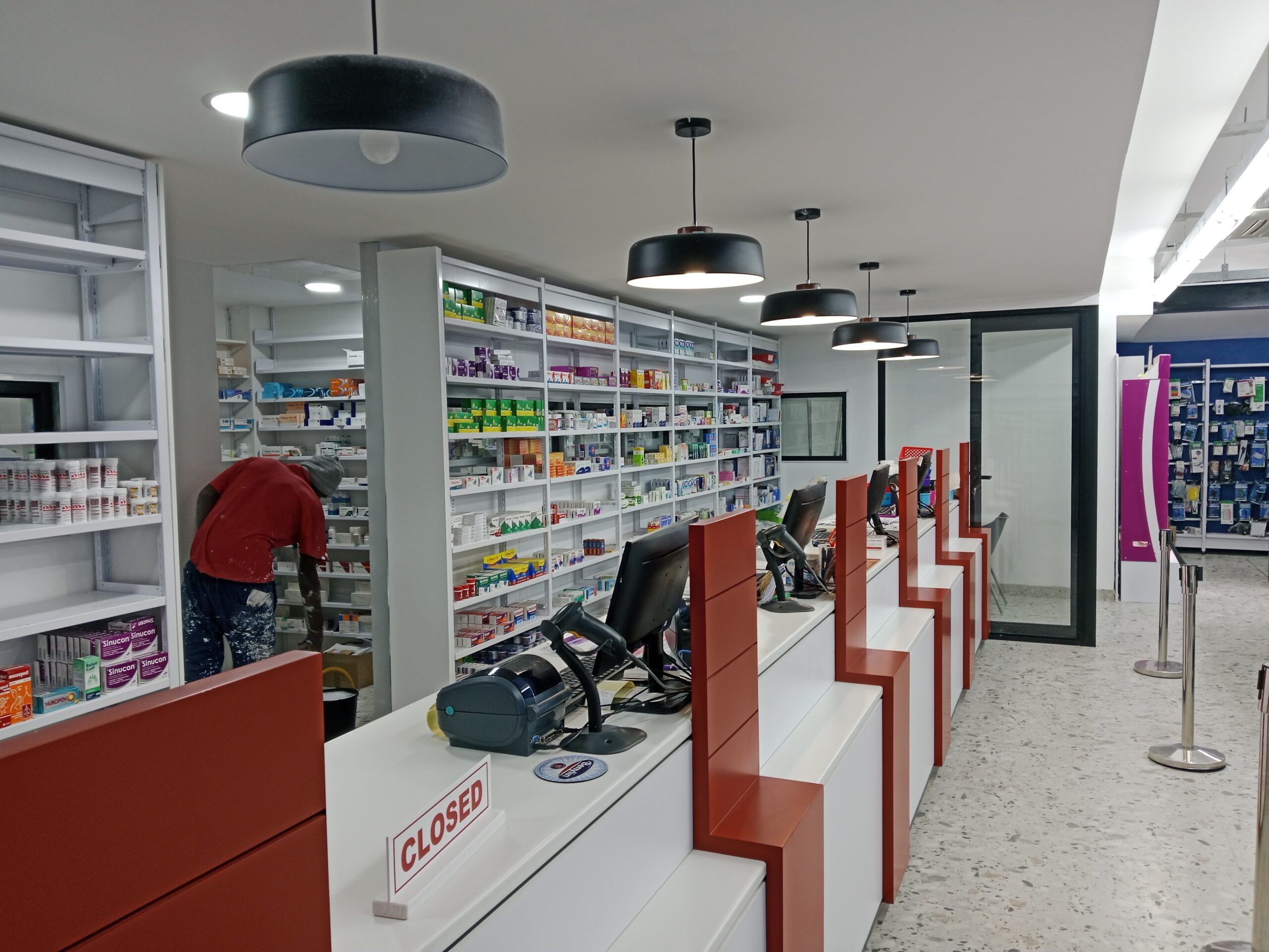 Rayton Pharmacy Gallery 16